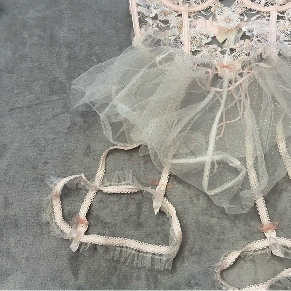 New! for love and lemons mae teddy with garters 10802 - Picture 11 of 14